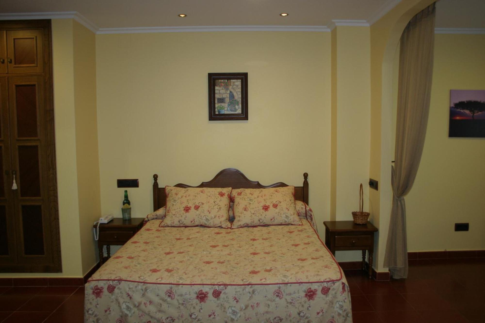 Somonte Hotel Quintes ห้อง รูปภาพ