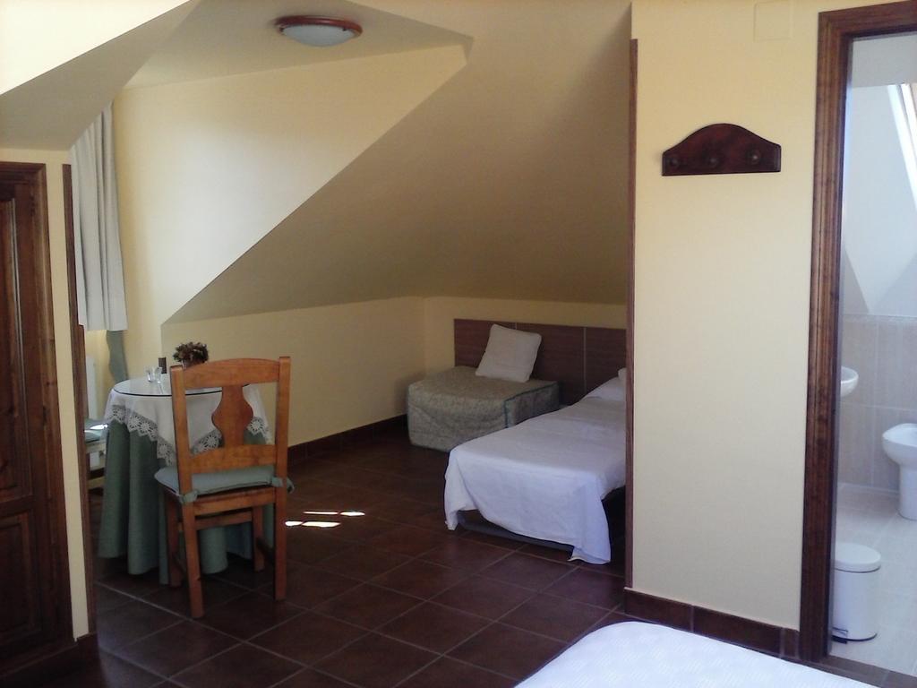 Somonte Hotel Quintes ภายนอก รูปภาพ